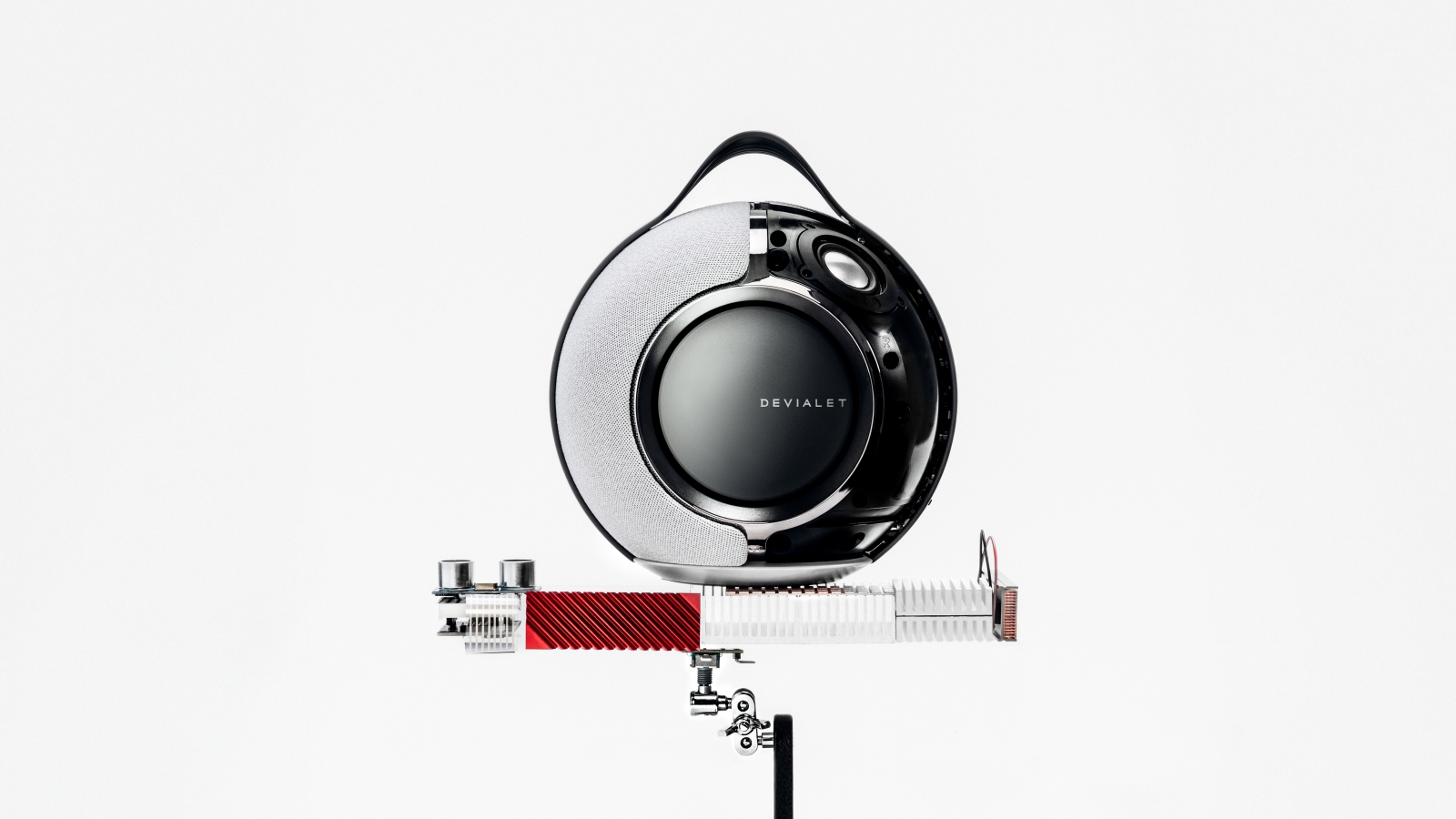 Devialet Pack shot